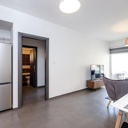 Book Me Now Central Flat Apartamento Lárnaca Exterior foto